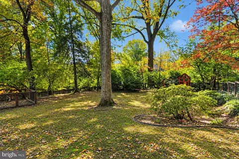 Exterior - 1216 Dale Dr, Silver Spring, MD 20910 photo 10 of 19