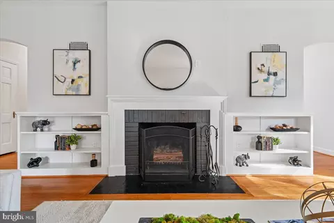 Living - 1216 Dale Dr, Silver Spring, MD 20910 photo 3 of 7