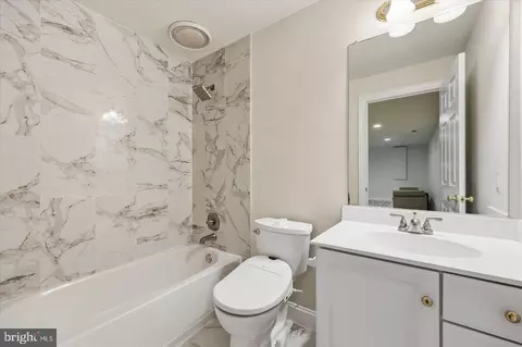 Bath - 4509 Random Ridge Cir, Olney, MD 20832 photo 7 of 7
