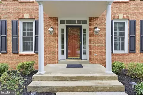 Exterior - 4509 Random Ridge Cir, Olney, MD 20832 photo 3 of 11