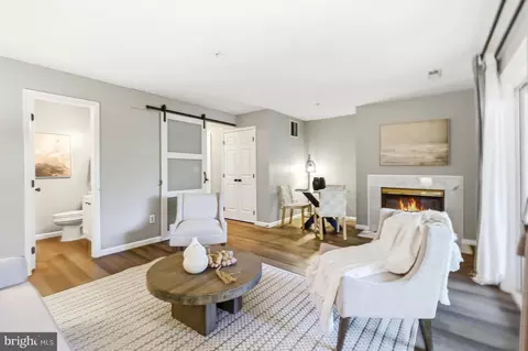 Living - 1803 Locust Grove Rd, Silver Spring, MD 20910 photo 4 of 4