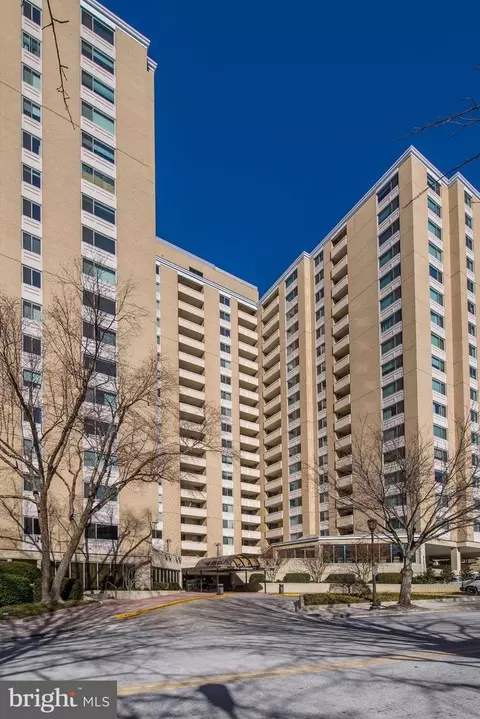 4601 Park Ave #815Q, Chevy Chase, MD 20815