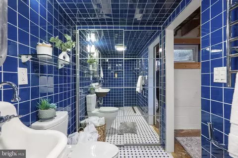 Bath - 8313 Piney Branch Rd, Silver Spring, MD 20910 photo 3 of 5