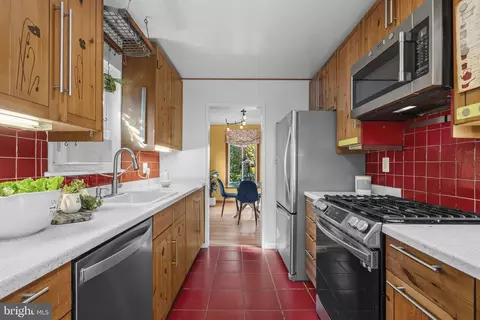 Kitchen - 8313 Piney Branch Rd, Silver Spring, MD 20910 photo 1 of 2