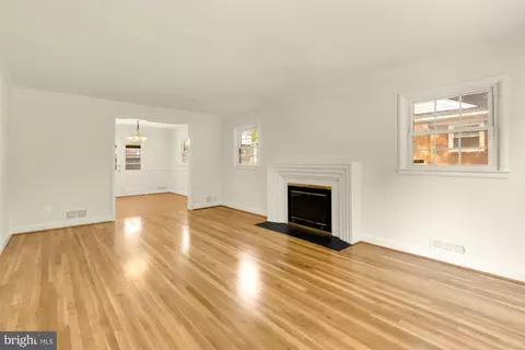 Living - 9702 Dameron Dr, Silver Spring, MD 20910 photo 2 of 4