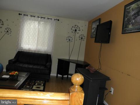 626 Eldrid Dr, Silver Spring, MD 20904 photo 2