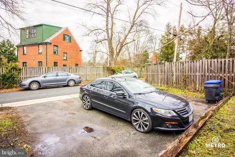 9420 Colesville Rd, Silver Spring, MD 20901 photo 5