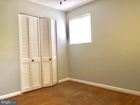 1015 Loxford Ter, Silver Spring, MD 20901 photo 7