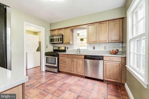 2903 Ivydale St, Silver Spring, MD 20902 photo 8