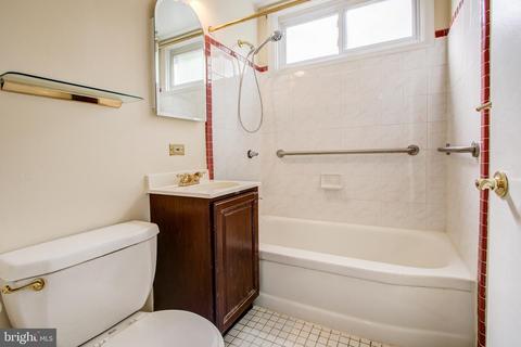 3918 Lantern Dr, Silver Spring, MD 20902 photo 17