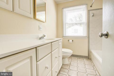 3918 Lantern Dr, Silver Spring, MD 20902 photo 22