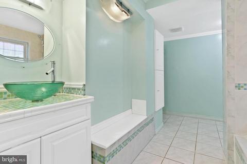 2305 Kimball Pl, Silver Spring, MD 20910 photo 18