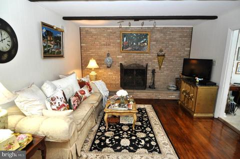 13508 Creekside Dr, Silver Spring, MD 20904 photo 11