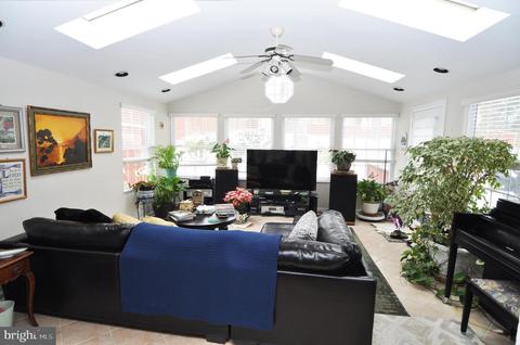 13508 Creekside Dr, Silver Spring, MD 20904 photo 14