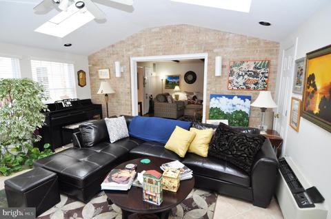 13508 Creekside Dr, Silver Spring, MD 20904 photo 15