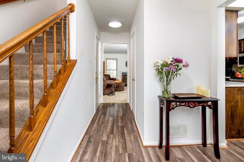 2339 London Bridge Dr, Silver Spring, MD 20906 photo 5