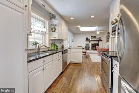 1309 Midwood Pl, Silver Spring, MD 20910 photo 11