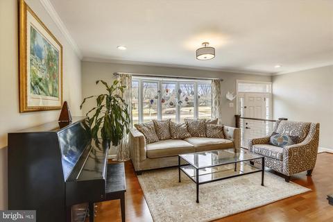 1020 Gadsden Ave, Silver Spring, MD 20905 photo 4