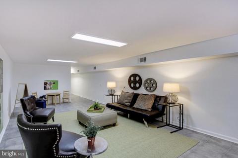 10312 Crestmoor Dr, Silver Spring, MD 20901 photo 17