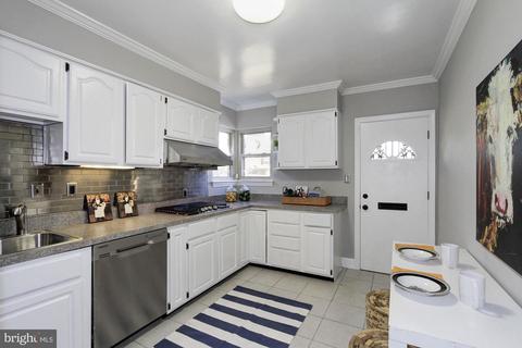10312 Crestmoor Dr, Silver Spring, MD 20901 photo 7