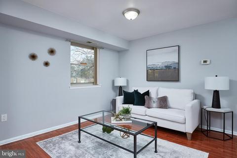 2305 Greenery Ln #T-3-3, Silver Spring, MD 20906 photo 2