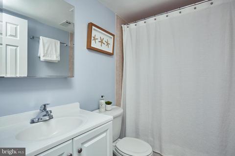 2305 Greenery Ln #T-3-3, Silver Spring, MD 20906 photo 12
