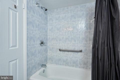 2305 Greenery Ln #T-3-3, Silver Spring, MD 20906 photo 16