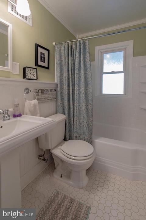 9413 Garwood St, Silver Spring, MD 20901 photo 20