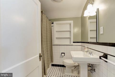 104 Normandy Dr, Silver Spring, MD 20901 photo 21