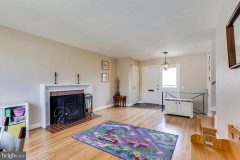 10704 Huntley Ave, Silver Spring, MD 20902 photo 2