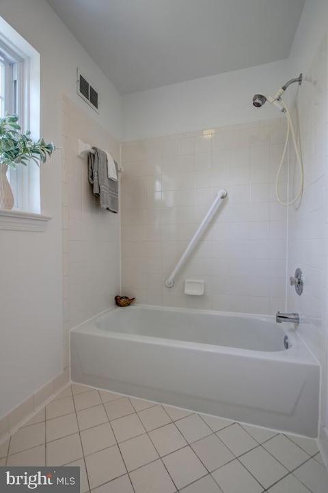 9018 Providence Ave, Silver Spring, MD 20901 photo 20