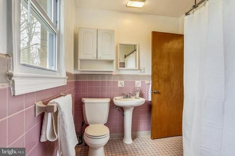 317 Southwest Dr, Silver Spring, MD 20901 photo 21