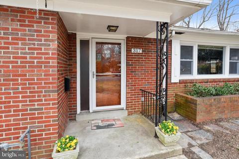 317 Southwest Dr, Silver Spring, MD 20901 photo 2
