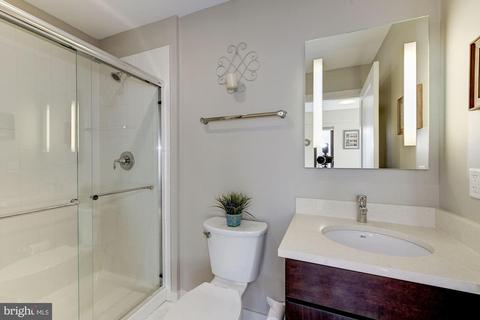 1320 Fenwick Ln #508, Silver Spring, MD 20910 photo 12