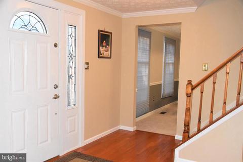 1220 Crockett Ln, Silver Spring, MD 20904 photo 2