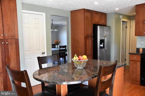 1220 Crockett Ln, Silver Spring, MD 20904 photo 8