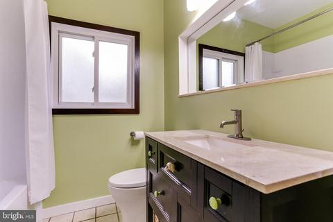 1214 Ednor Rd, Silver Spring, MD 20905 photo 21