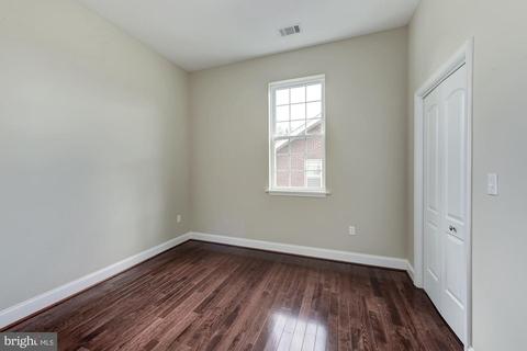 9415 Colesville Rd, Silver Spring, MD 20901 photo 17