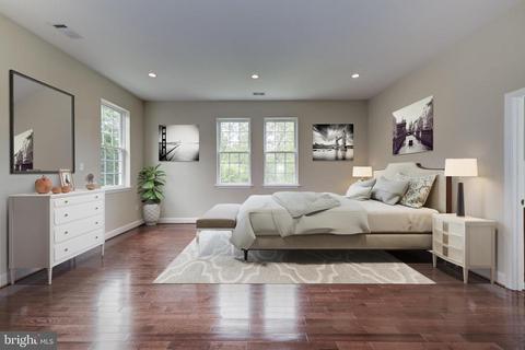 9415 Colesville Rd, Silver Spring, MD 20901 photo 13