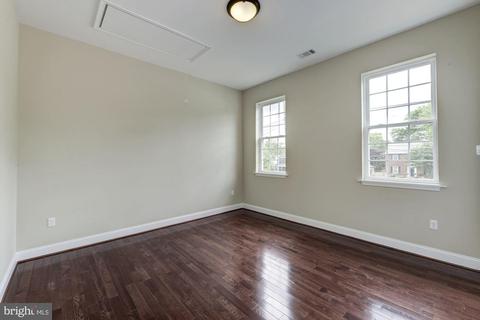 9415 Colesville Rd, Silver Spring, MD 20901 photo 19