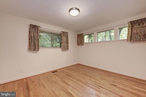 10416 Burnt Ember Dr, Silver Spring, MD 20903 photo 13