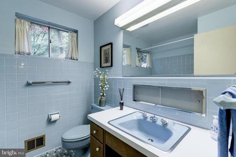 10416 Burnt Ember Dr, Silver Spring, MD 20903 photo 18