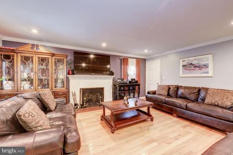2312 Homestead Dr, Silver Spring, MD 20902 photo 1