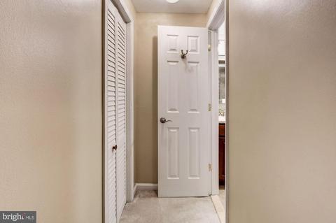 17208 Emerson Dr, Silver Spring, MD 20905 photo 28