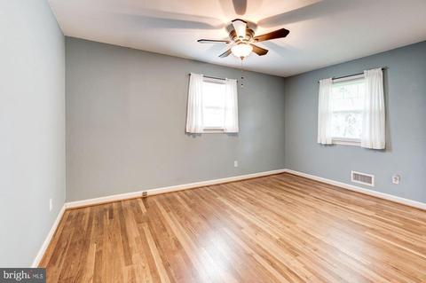 17208 Emerson Dr, Silver Spring, MD 20905 photo 17