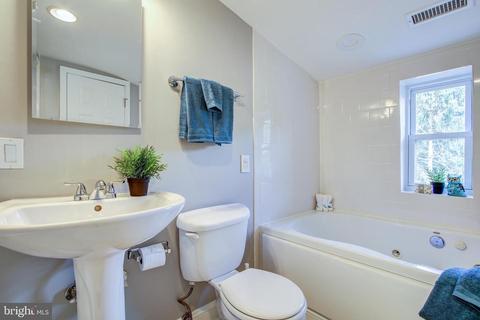 501 Kerwin Rd, Silver Spring, MD 20901 photo 23