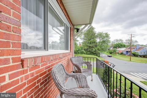 501 Kerwin Rd, Silver Spring, MD 20901 photo 5