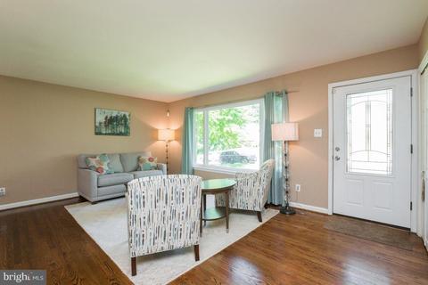 10205 Folk St, Silver Spring, MD 20902 photo 7