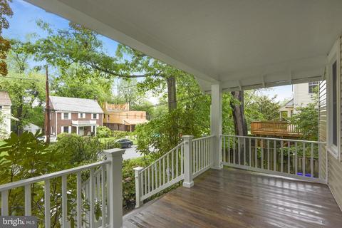 1910 Locust Grove Rd, Silver Spring, MD 20910 photo 3