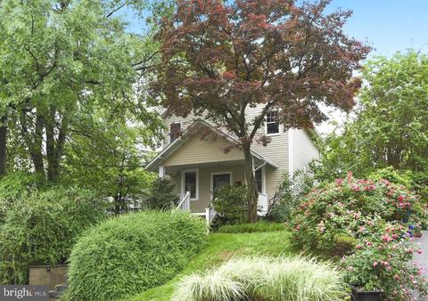 1910 Locust Grove Rd, Silver Spring, MD 20910 photo 1